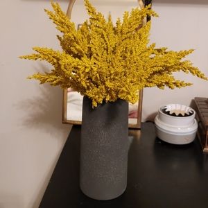 Threshold Goldenrod Arrangement